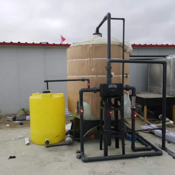 8.3中鐵十二局西藏項目部地下水除砷過濾設備 (1).jpg